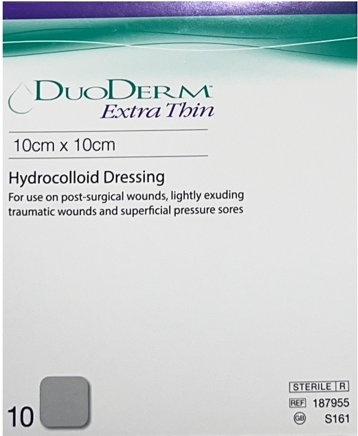 دودرم فوم دار 15*15  cm كنواتك كد  DuoDERM  CGF Dressing 15X15CM ConvaTec Cod 187659